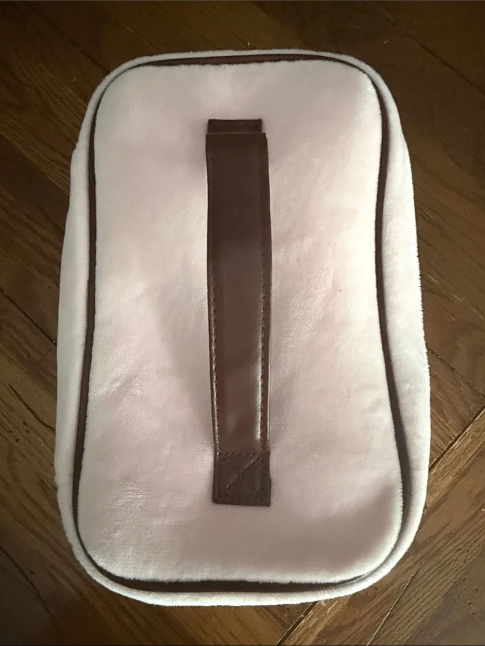 Juicy Couture pink and gold zippered train case cosmetic makeup bag